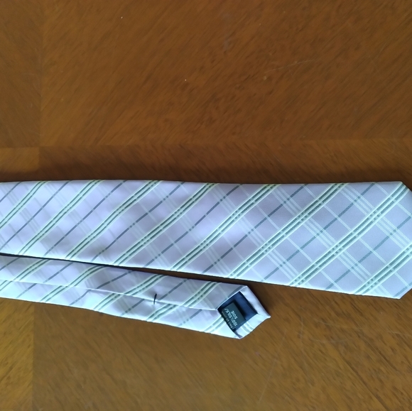 Micheal kors tie - Picture 4 of 4